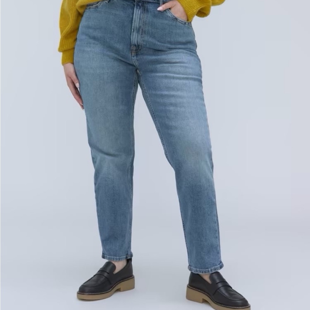 Everlane curvy cheeky jean nwt size 32